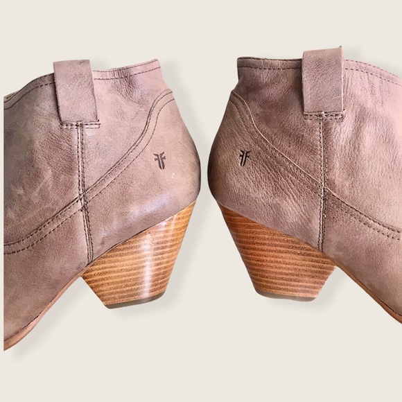 Frye Reina Genuine Leather Cute Ash Ankle Booties - Picture 9 of 16
